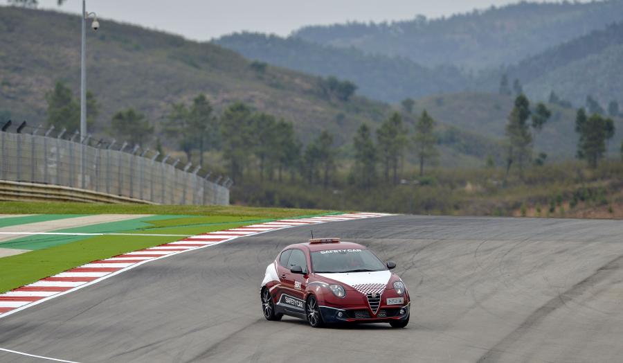  Alfa Romeo MiTo Quadrifoglio Verde SBK Safety Car (955) 2014 года  (фото 1 из 5)